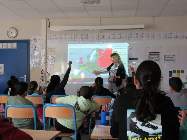 Une classe d'élèves de Primaire ayant participé au projet des 80 ans de la Libération de Grenoble