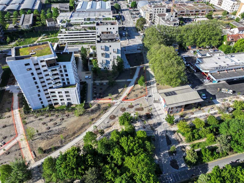 Le parc encore en chantier vu du ciel.