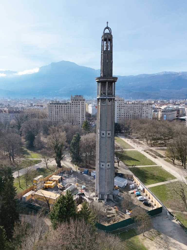 La tour Perret vue du ciel.